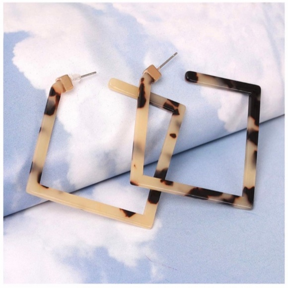 ‼️BOGO FREE BaubleBar Style Square Acrylic Earring - Picture 5 of 6